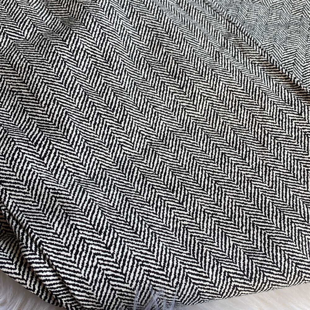 Old Navy Gray Herringbone women’s pixie pant 4L - Picture 2 of 4